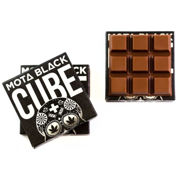 MOTA – Black 600mg Milk Chocolate Cube