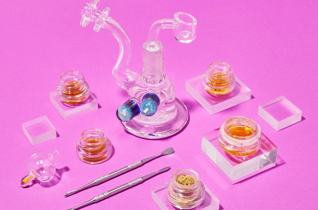 shatter and wax 6 Shatter And Wax: What Are They And How Are They Made?